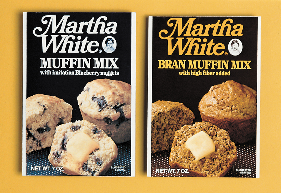 Vintage image fruit muffins mixes sold to homes across the South