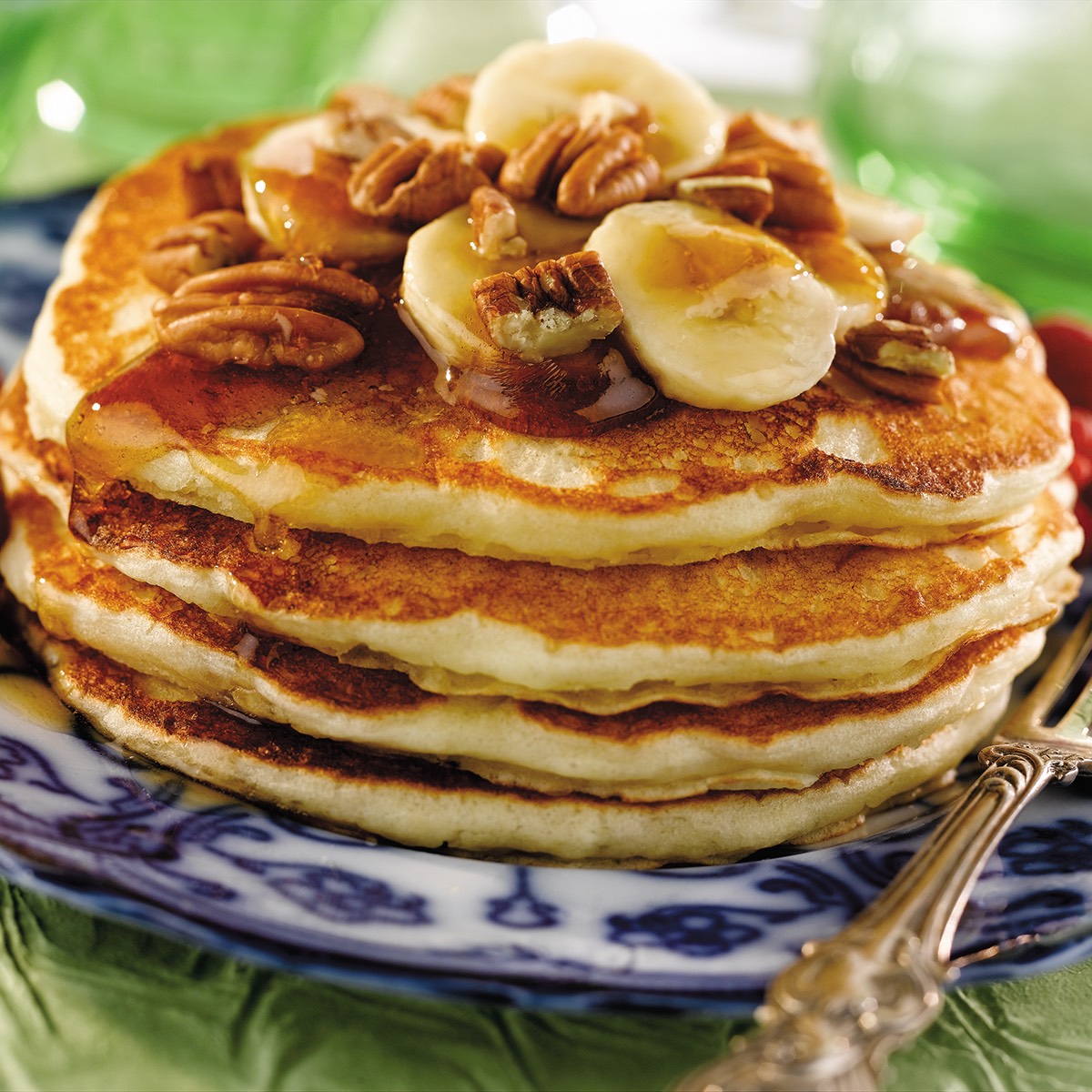 Easy Buttermilk Pancakes