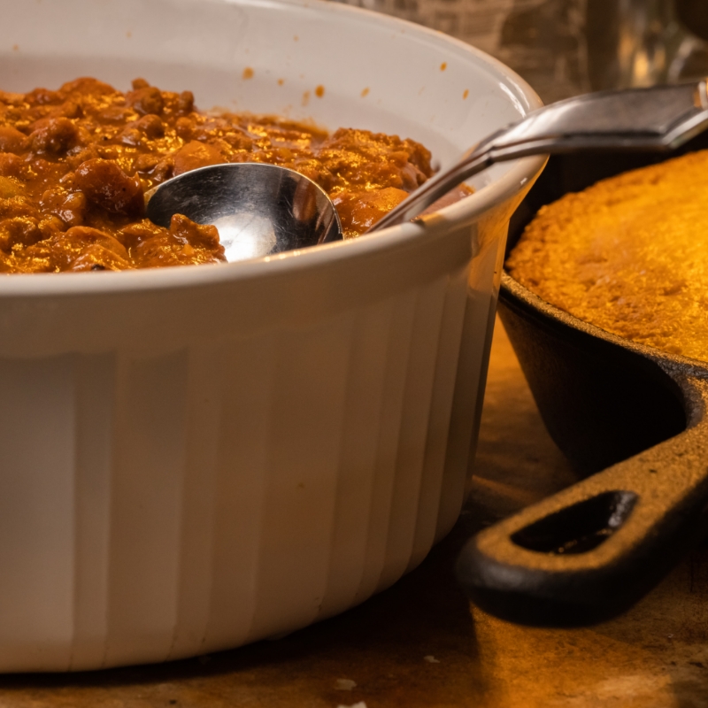 chili beans cornbread bake